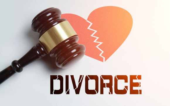 離婚律師咨詢/婚前買的房離婚后怎么分？
